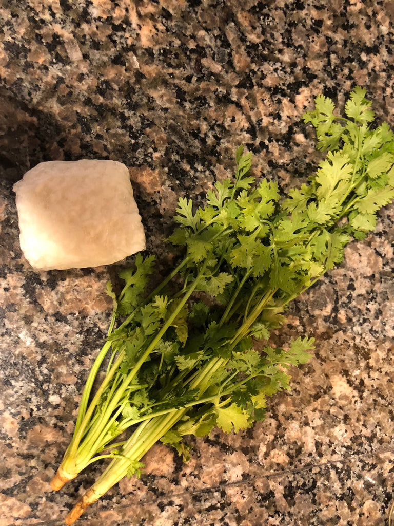 「ずぼらさんでも作れるペルシャ(イラン)風料理-コリアンダーのアッシュ」3-1