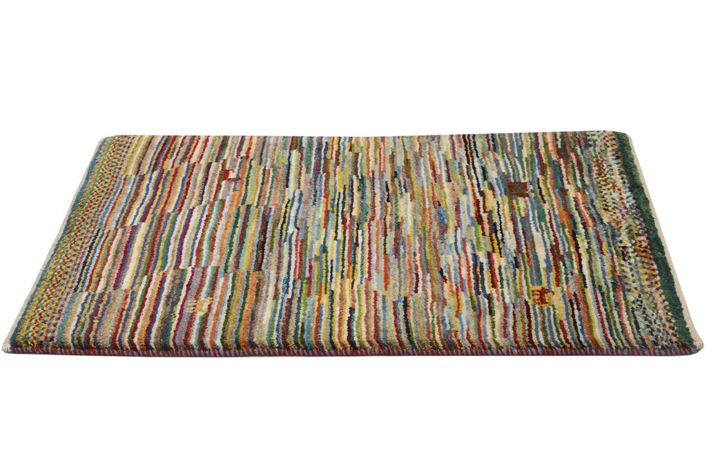 木を隠すなら森