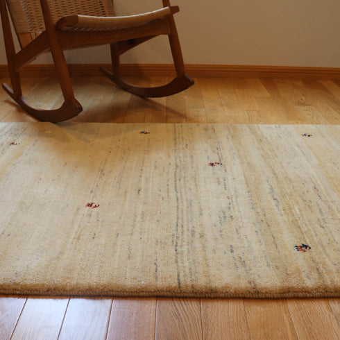 ギャッベ絨毯「ヤギさんの鬼ごっこ?」10013204【151×98】