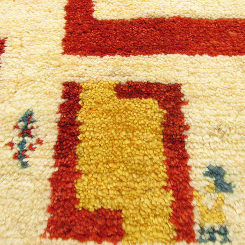 ギャッベ絨毯「ヤギさんのかくれんぼ?」10025200【137×99】