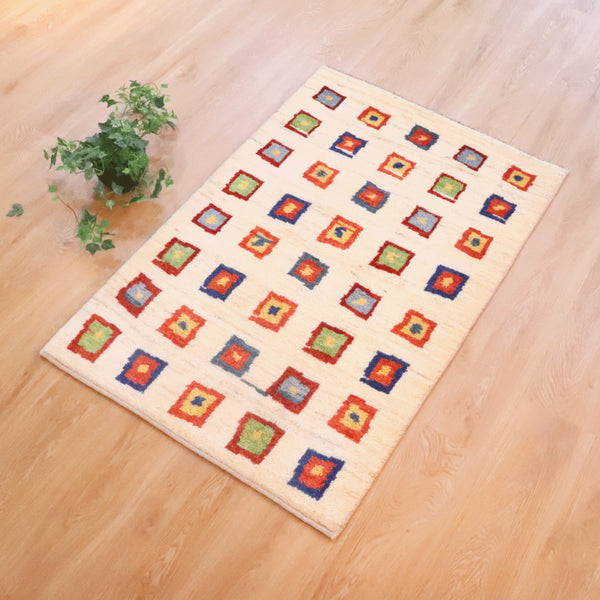 ギャッベ絨毯 「窓?井戸?」 10027810【127×82】