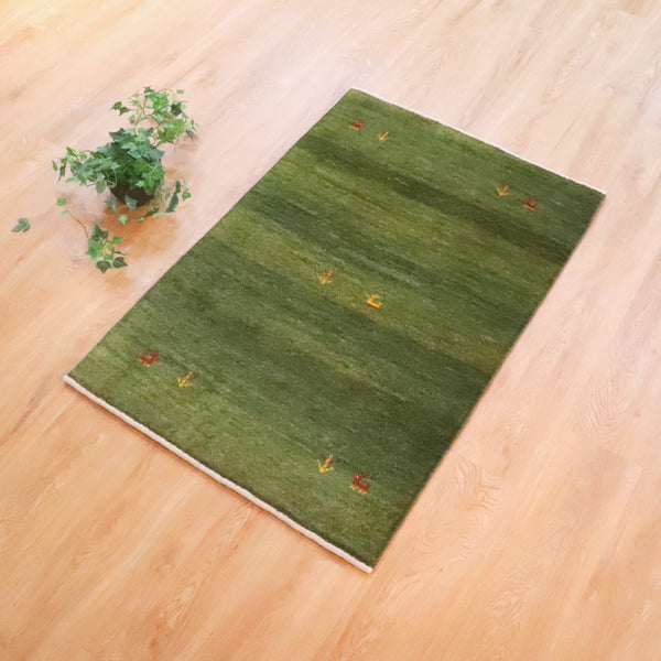 ギャッベ絨毯 「草原をお散歩」 10033270【119×77】