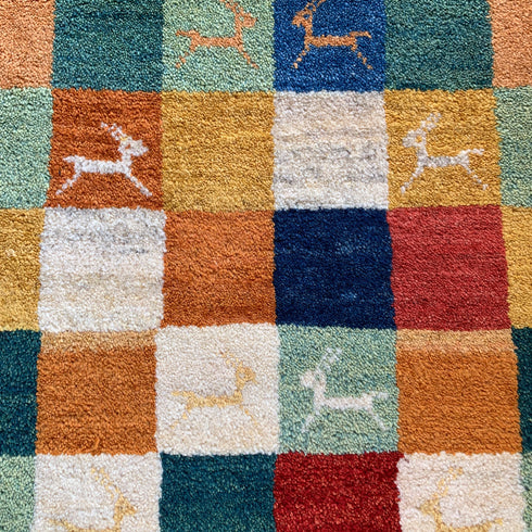 ギャッベ絨毯 「躍動感」 10052621【132×71】