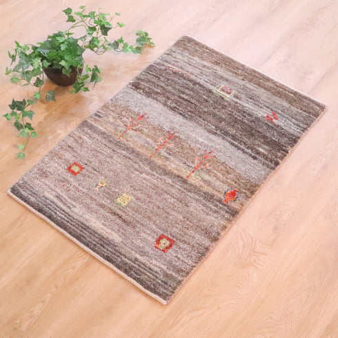 ギャッベ絨毯 「春が待ち遠しい」 10085689【90×60】