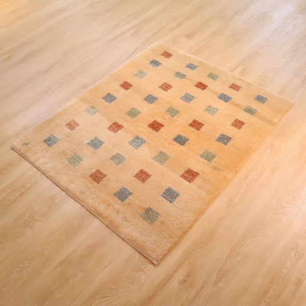 ギャッベ絨毯「小さな構成の美」8344368【137×112】