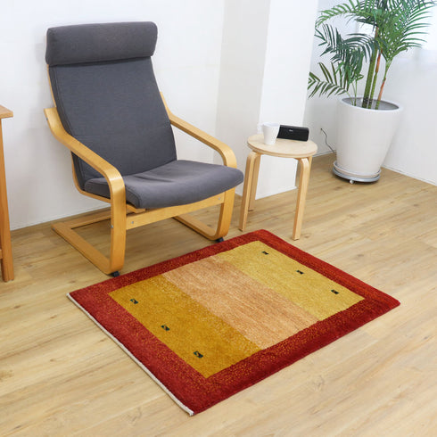 ギャッベ絨毯 「黄色のグラデーションと赤い枠」 9200192【114×83】