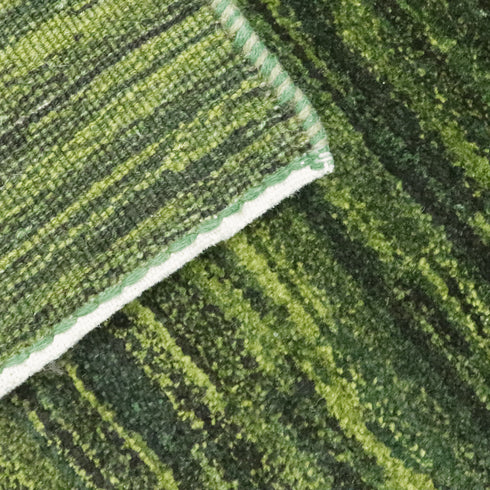 ギャッベ絨毯 「ひと色の深み」 9243929【233×172】