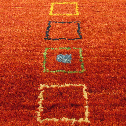 ギャッベ絨毯「遊牧の息吹を宿す赤 931325【307×200】