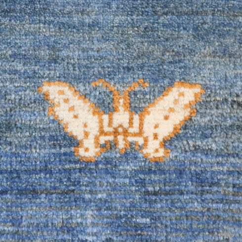 ギャッベ絨毯「青空を舞う蝶たち」 9315141【173×95】