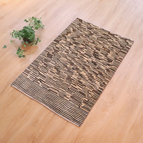 ギャッベ絨毯 「下の方」 931793【119×77】