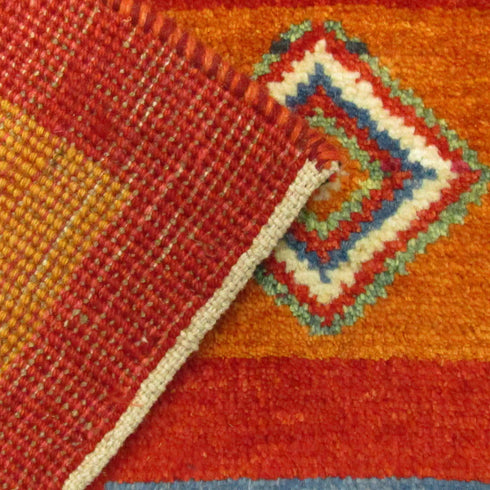 ギャッベ絨毯「彩り豊かなトランジ文様の絨毯」9142359【170×100】