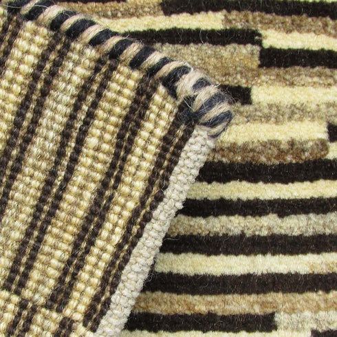 ギャッベ絨毯 「下の方」 931793【119×77】