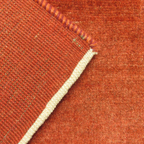 ギャッベ絨毯「赤の陰影と文様の詩」9234539【197×151】