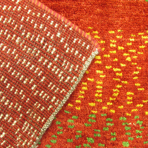 ギャッベ絨毯「赤とドットの温もり」 961882【246×205】