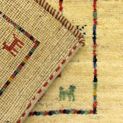 ギャッベ絨毯「穏やかなのにカラフルな枠」9206733【137×90】