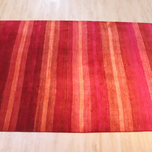 ギャッベ絨毯「多彩な赤のハーモニー」 9210588【301×214】