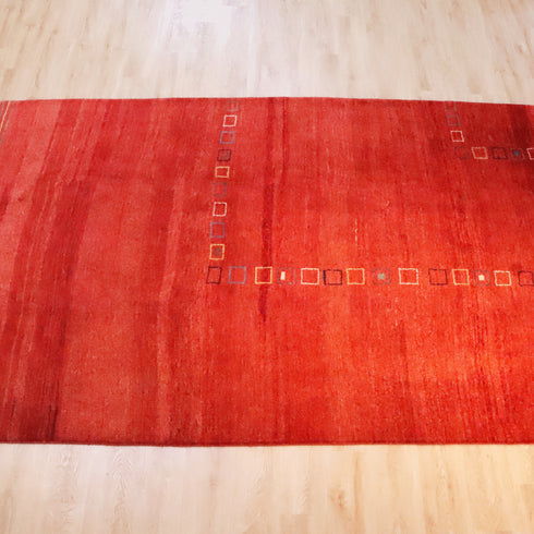 ギャッベ絨毯「遊牧の息吹を宿す赤 931325【307×200】